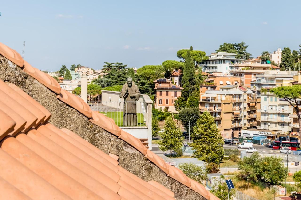 Bbhome Penthouse Bright And Elegant Metro Conca D'Oro Rom Exterior foto