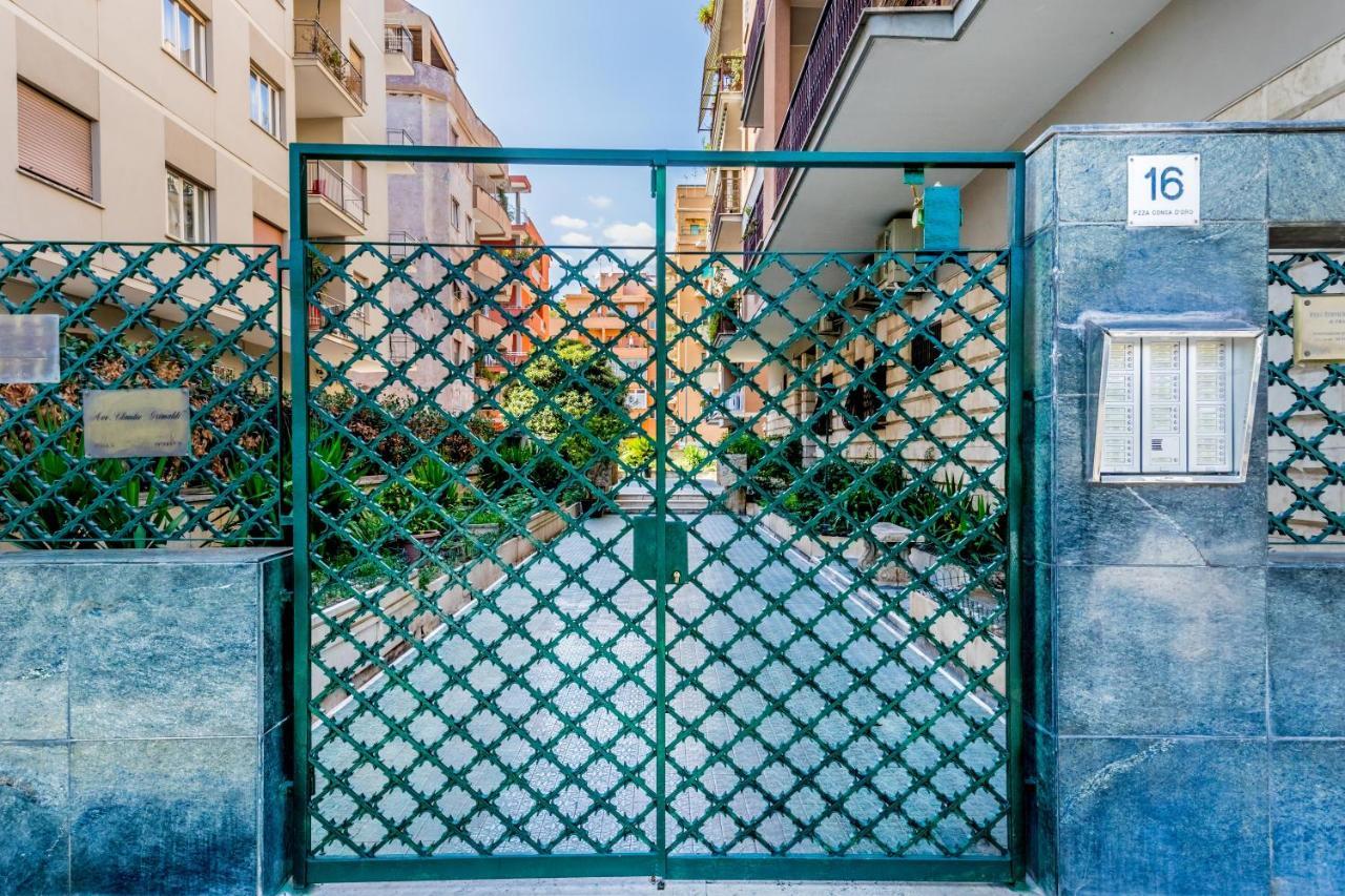 Bbhome Penthouse Bright And Elegant Metro Conca D'Oro Rom Exterior foto